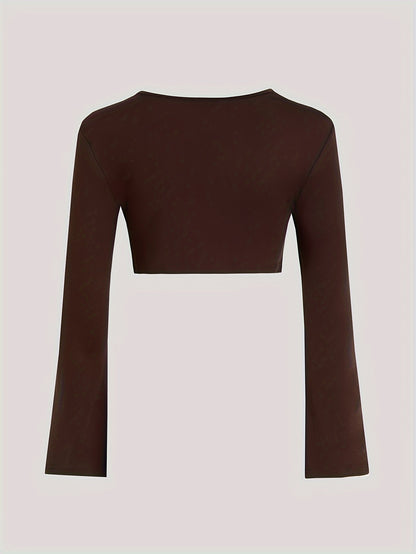 A Two-Piece Set Featuring a Short Crop Top with Long Sleeves And a Fitted Waistline Dress, Perfect for Spring And Autumn