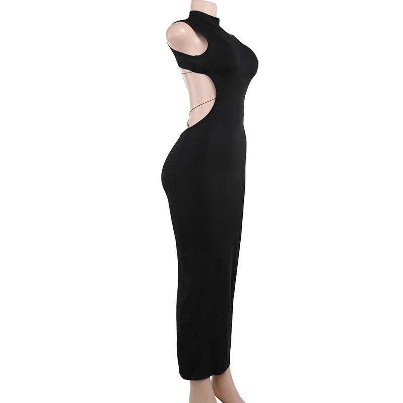 Backless Black Halter Dress – Sexy Sleeveless Maxi for Summer & Party Nights